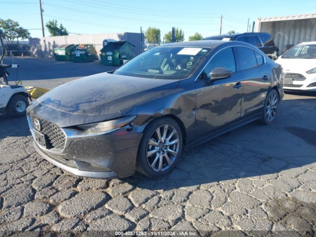 3MZBPAEM2LM135503 Mazda Mazda3 Premium Package