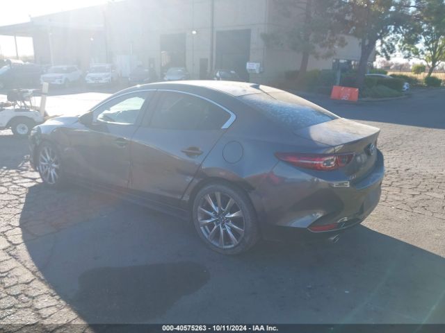 3MZBPAEM2LM135503 Mazda Mazda3 Premium Package