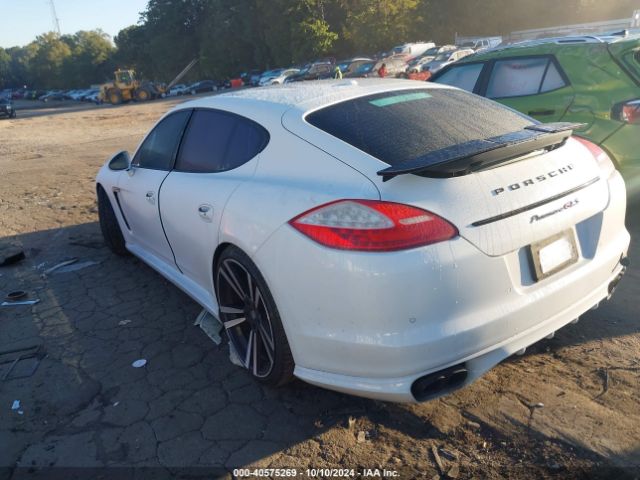 2013 PORSCHE PANAMERA WP0AF2A71DL076471 Photo 2