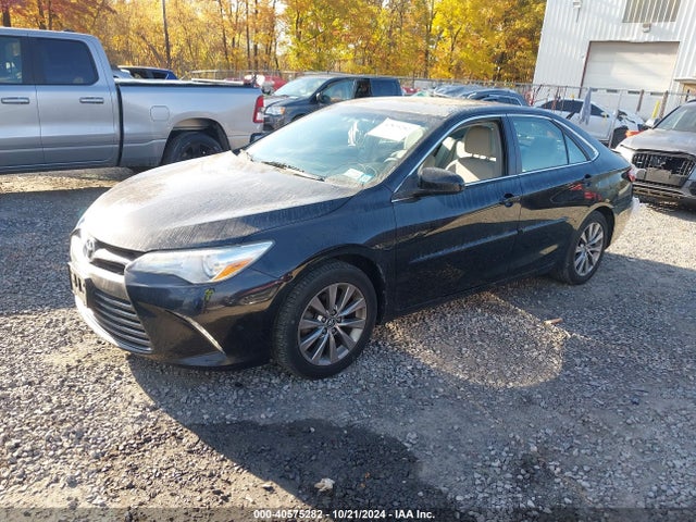 Toyota CAMRY XLE 2017 4T1BF1FK4HU623465 Image 2