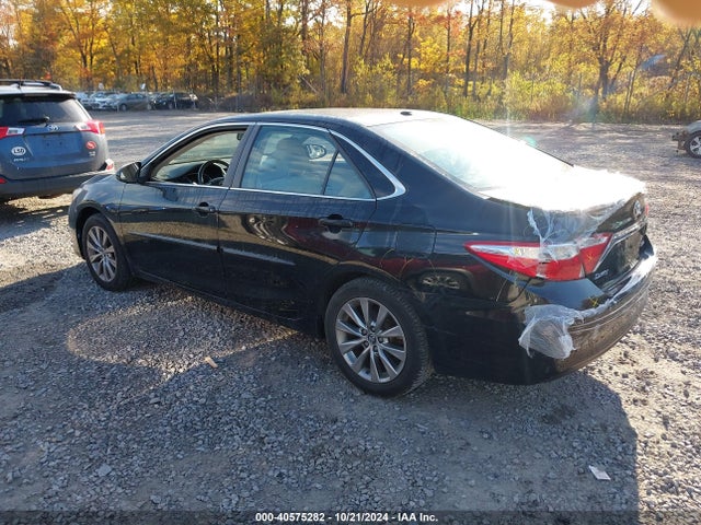 Toyota CAMRY XLE 2017 4T1BF1FK4HU623465 Image 3