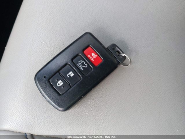 5TDJKRFH3FS127864 Toyota Highlander Xle V6