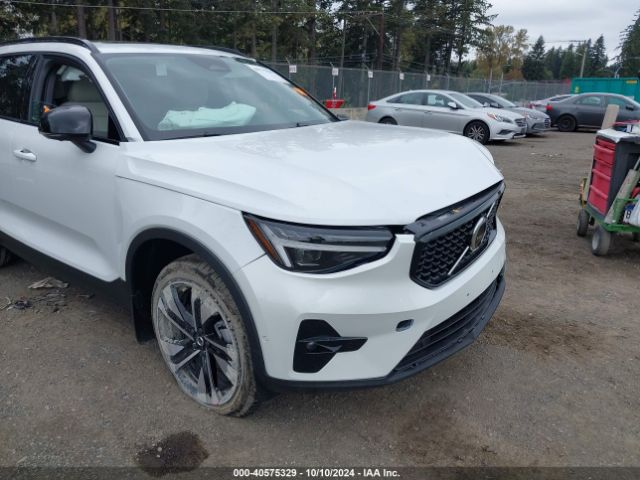 YV4L12UM9S2463584 Volvo Xc40 Ultra Dark Theme