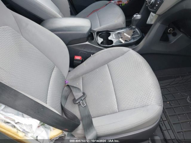 5XYZTDLB0FG299995 Hyundai Santa Fe Sport 2.4l