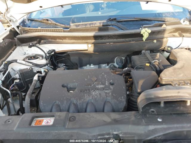 2017 MITSUBISHI OUTLANDER JA4AD2A33HZ065178 Photo 9