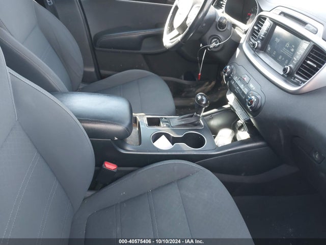 5XYPG4A31HG248418 KIA Sorento 2.4l Lx