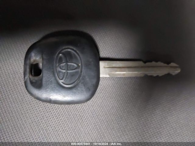 5TFUM5F12EX053932 Toyota Tundra Sr 4.6l V8