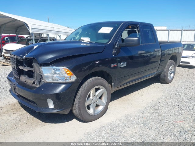 RAM 1500 Express  4x4 6'4 Box 2017 1C6RR7FT3HS530123 Image 2