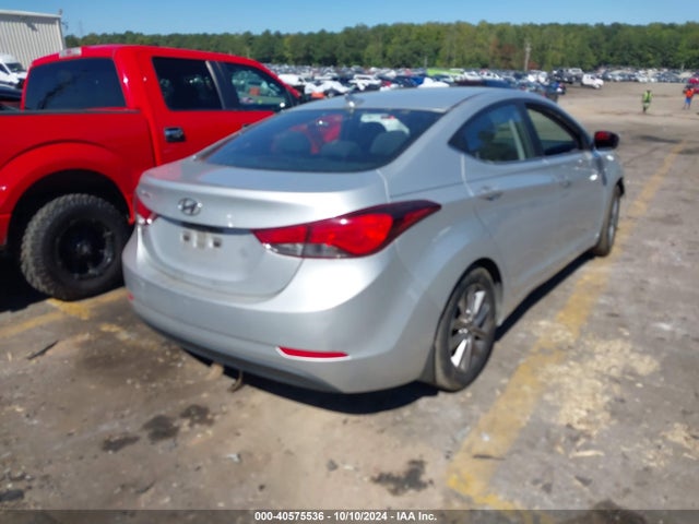 Hyundai ELANTRA SE 2015 5NPDH4AE5FH606725 Image 4