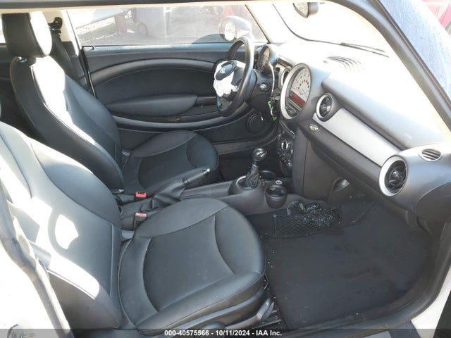 2013 MINI HARDTOP WMWSU3C59DT681024 Photo 4