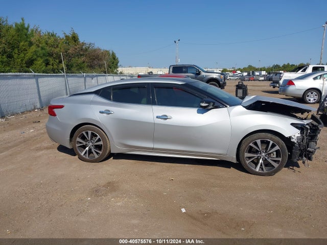 Nissan Maxima 3.5 Platinum 2017 1N4AA6AP3HC382282 Image 12