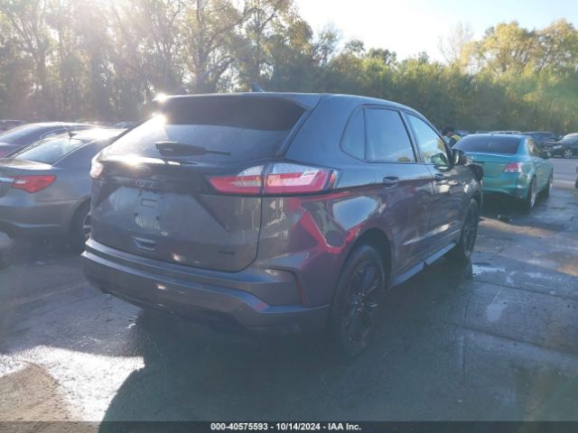 2FMPK4G9XNBA21993 Ford EDGE SE