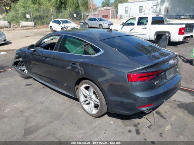WAUENCF5XJA062042 Audi A5 2.0t Premium