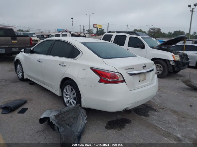 Nissan Altima 2.5 S 2015 1N4AL3AP4FN303261 Image 3