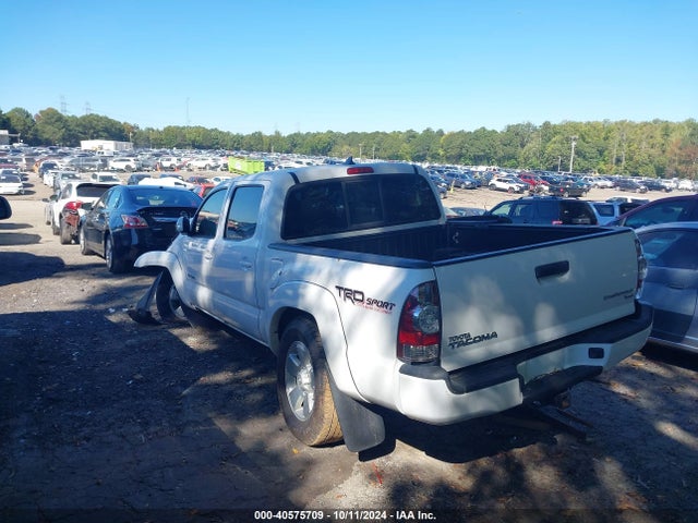 Toyota Tacoma Double Cab Prerunner 2015 3TMJU4GN5FM175352 Image 3