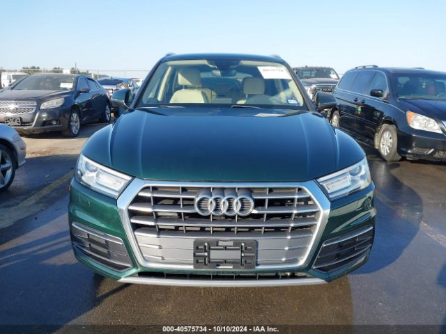 WA1ANAFY0J2069148 Audi Q5 2.0t Premium/2.0t Tech Premium