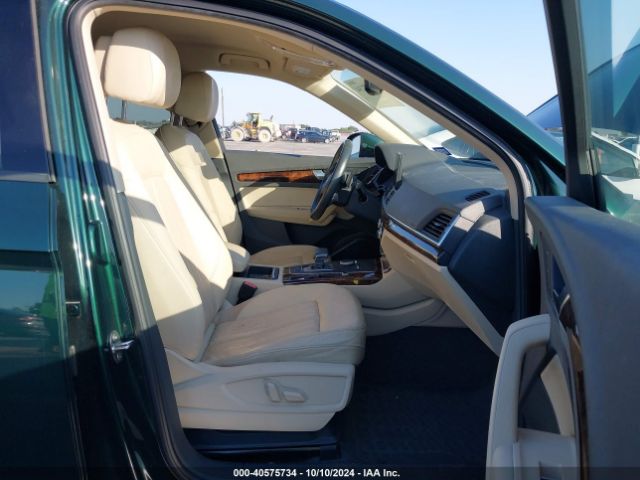 WA1ANAFY0J2069148 Audi Q5 2.0t Premium/2.0t Tech Premium