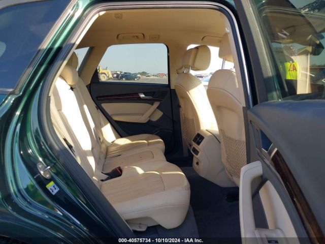 WA1ANAFY0J2069148 Audi Q5 2.0t Premium/2.0t Tech Premium
