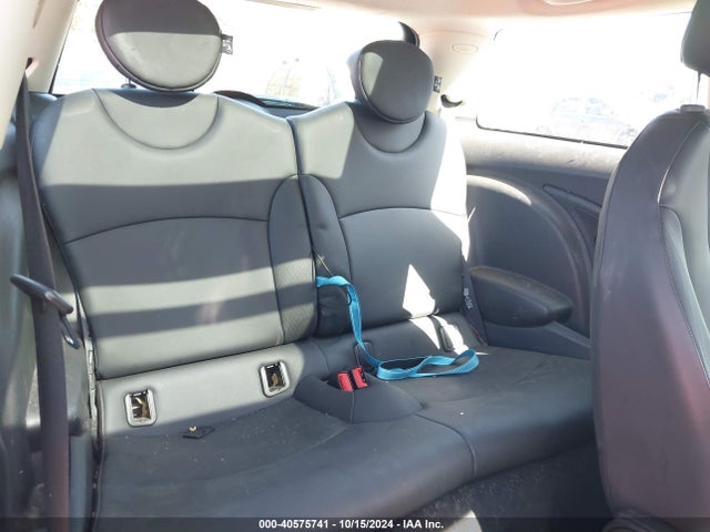 2011 MINI COOPER WMWSU3C53BTX97221 Photo 7