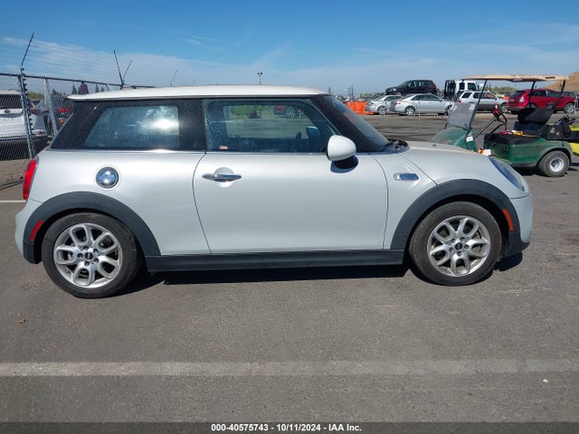 WMWXP7C5XF2A34812 Mini COOPER S