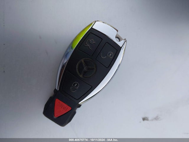 55SWF4JB6HU230704 Mercedes-Benz C 300 Luxury/sport