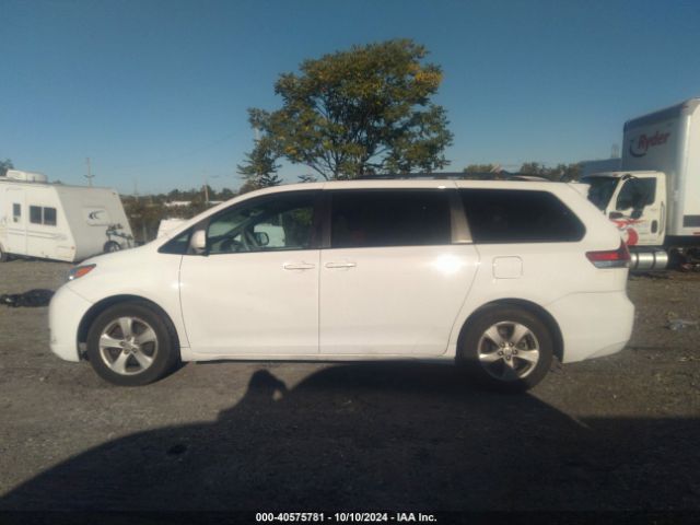 5TDKK3DC2ES428701 Toyota Sienna Le V6 8 Passenger