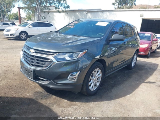 Chevrolet EQUINOX LS 2019 3GNAXHEV0KS616366 Image 2