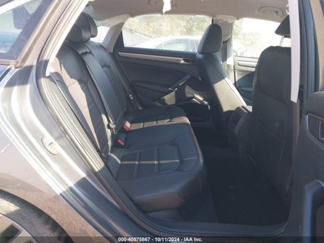 1VWAA7A35JC051266 Volkswagen Passat 2.0t R-line/2.0t S