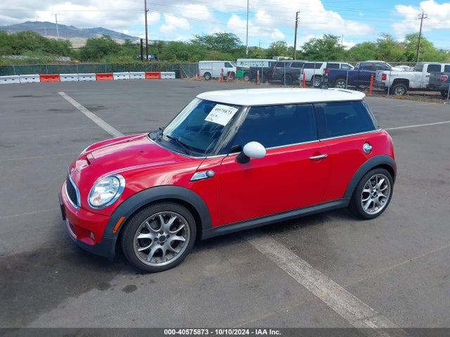 2009 MINI COOPER S WMWMF73559TT94667 Photo 1