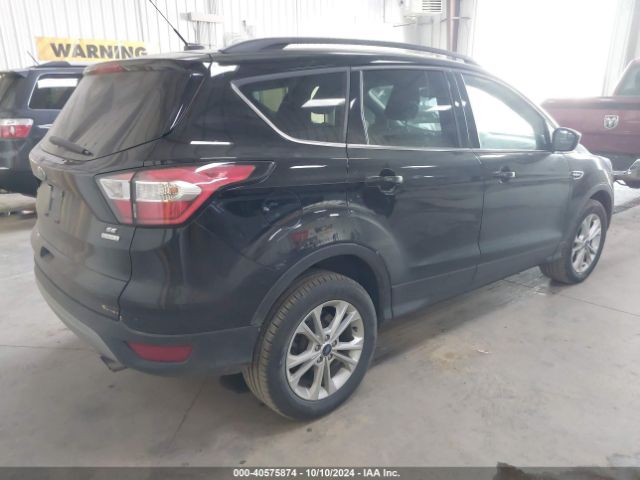 1FMCU0GD1JUD05202 Ford ESCAPE SE