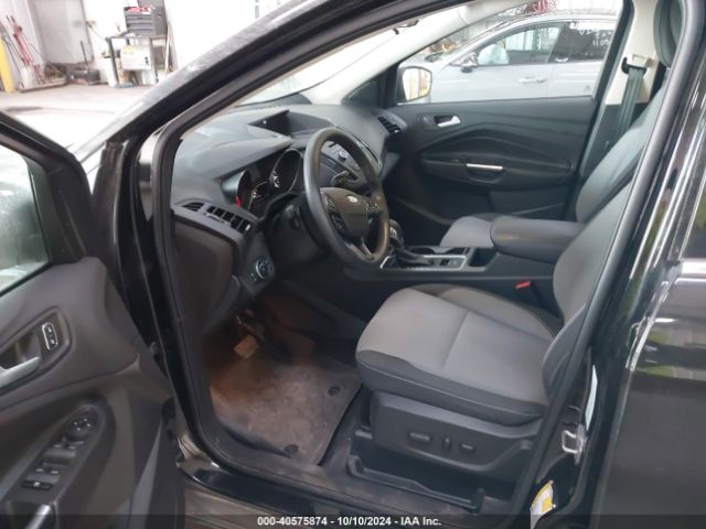 1FMCU0GD1JUD05202 Ford ESCAPE SE