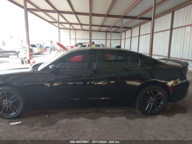 2C3CDXJG0KH523933 Dodge Charger Sxt Awd