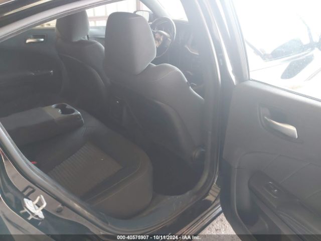 2C3CDXJG0KH523933 Dodge Charger Sxt Awd