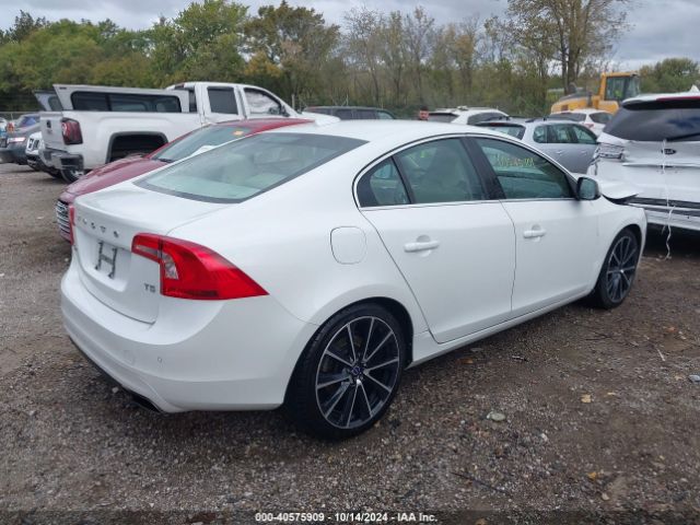 YV126MFK3G2408721 Volvo S60 T5 Drive-e Premier