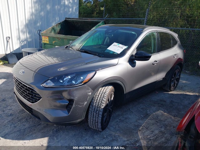 Ford ESCAPE SE 2022 1FMCU9G69NUB63581 Image 2