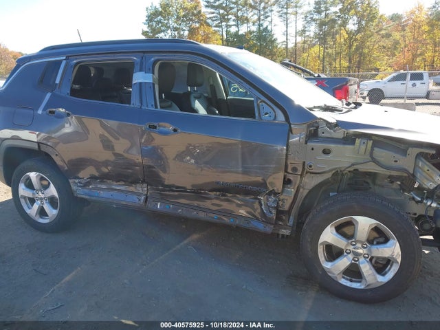 Jeep Compass Latitude 4x4 2019 3C4NJDBBXKT695991 Image 14
