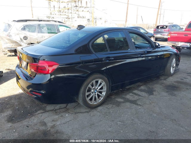 BMW 320i 2016 WBA8E1G59GNU11029 Image 4