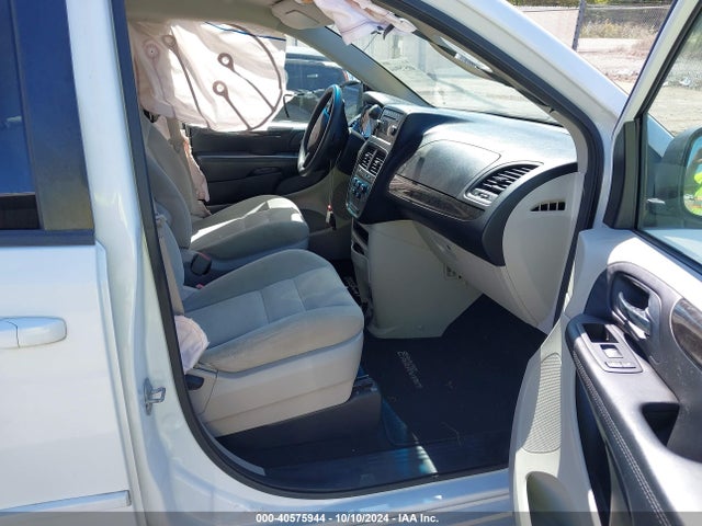 2C4RDGBG8ER323580 Dodge Grand Caravan