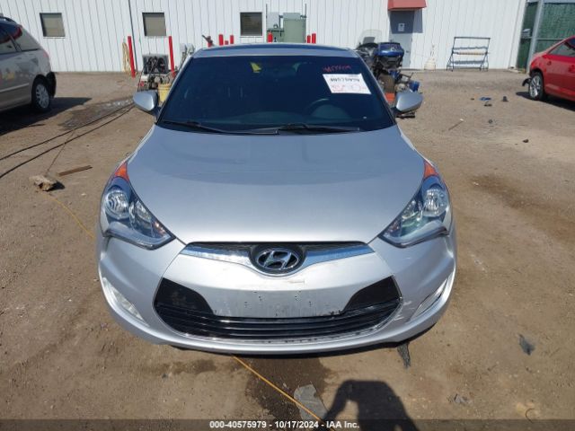 KMHTC6AD9HU315601 Hyundai Veloster Value Edition