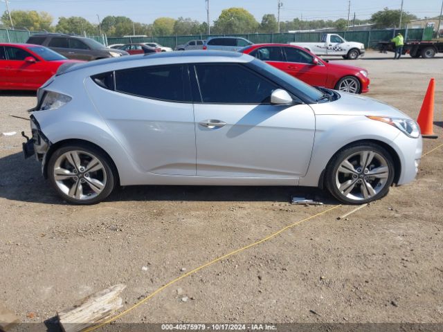 KMHTC6AD9HU315601 Hyundai Veloster Value Edition
