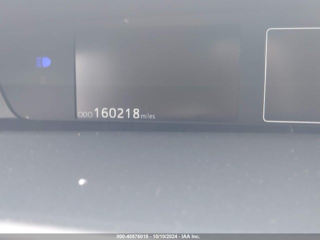 Toyota Prius Two 2018 JTDKBRFU9J3604020 Image 7