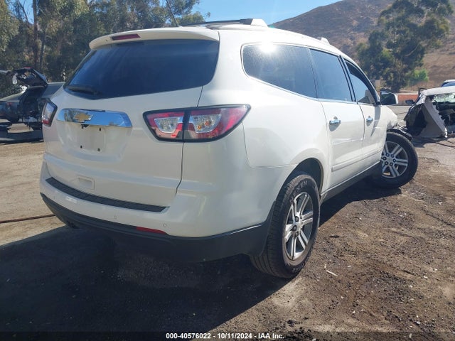 Chevrolet Traverse 1lt 2015 1GNKRGKD2FJ245366 Image 4
