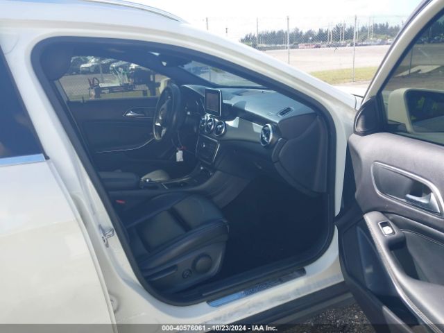 WDCTG4EB1GJ229473 Mercedes-Benz GLA 250