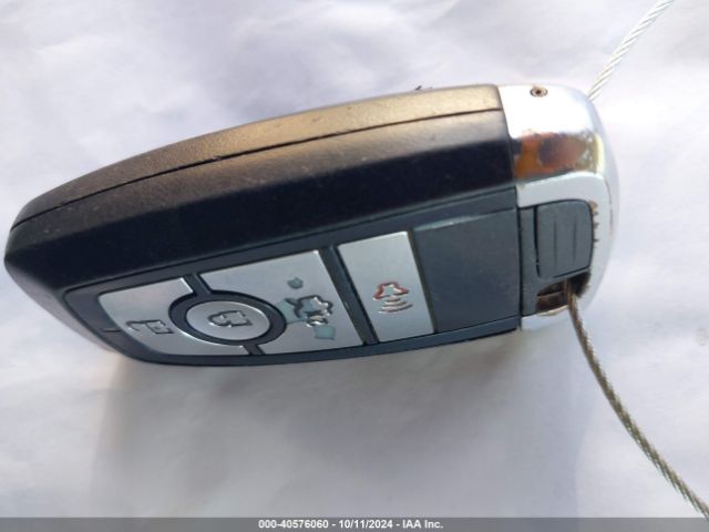 3FA6P0H76HR207453 Ford FUSION SE