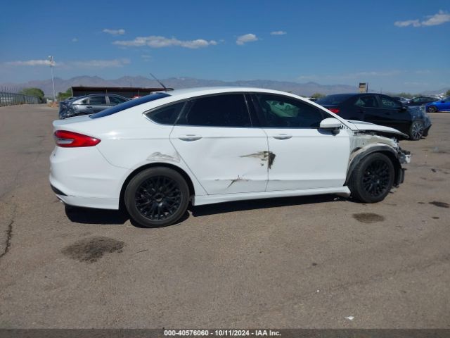 3FA6P0H76HR207453 Ford FUSION SE