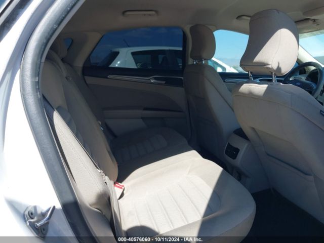3FA6P0H76HR207453 Ford FUSION SE