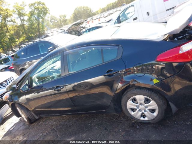 KNAFK4A61F5369179 KIA FORTE LX