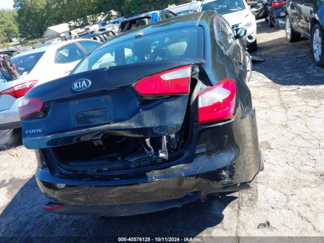 KNAFK4A61F5369179 KIA FORTE LX