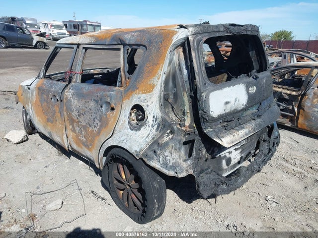 KIA SOUL + 2017 KNDJP3A59H7456786 Image 3