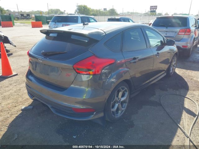 1FADP3L99JL217741 Ford FOCUS ST